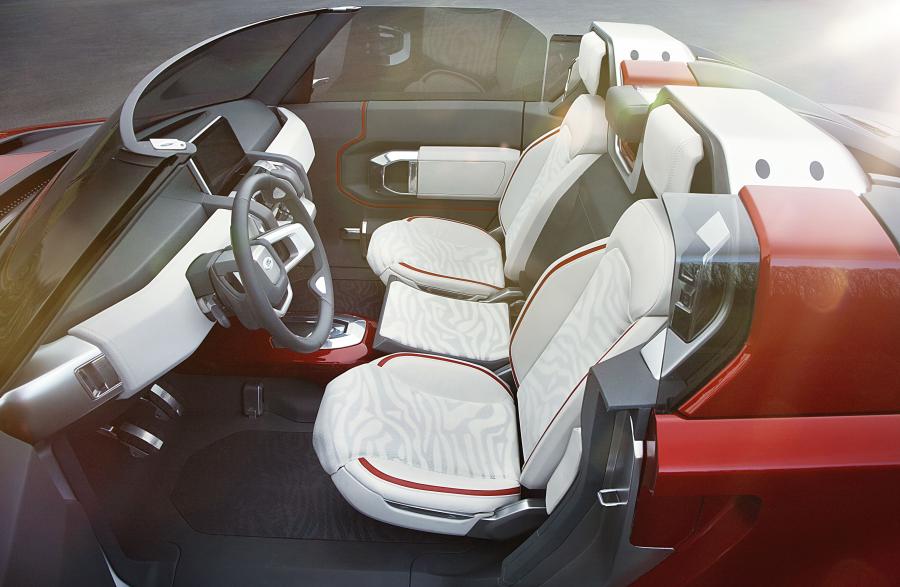  Land Rover DC100 Sport Concept 2011 года  (фото 5 из 52)